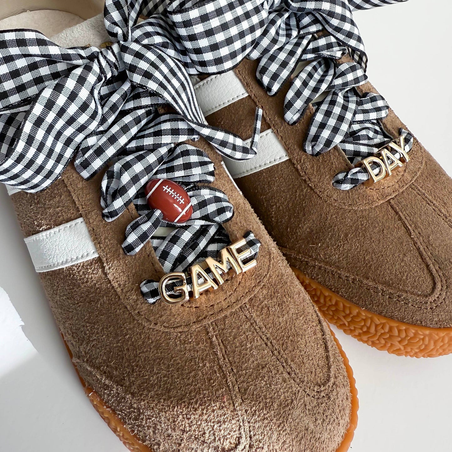 Leo & Lee Studio - Game Day Gingham Sneaker Lace Charm Set – GAMEDAY