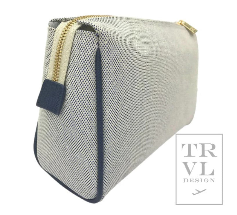 TRVL Voyage Bag (2 Sizes)