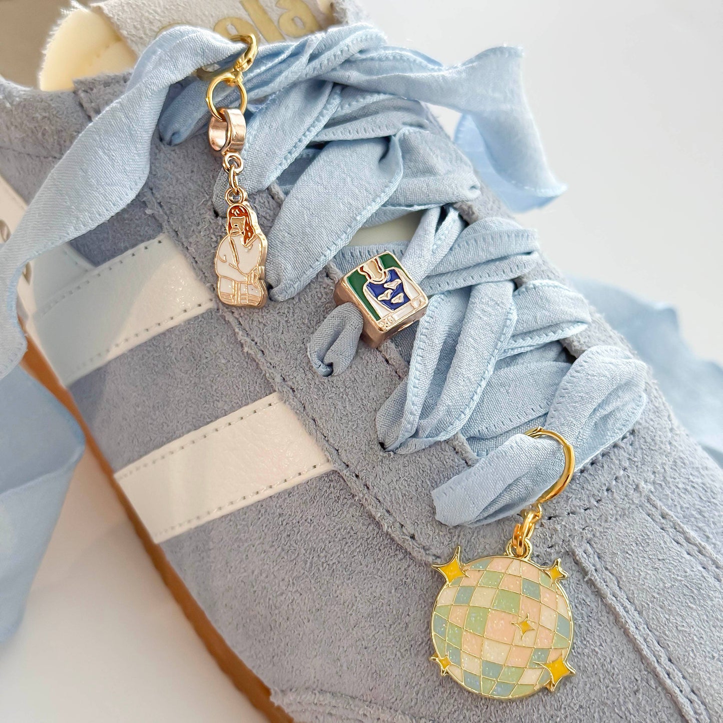 Leo & Lee Studio - Swiftie-Inspired Shoe Charm Sets – Sneaker Charms