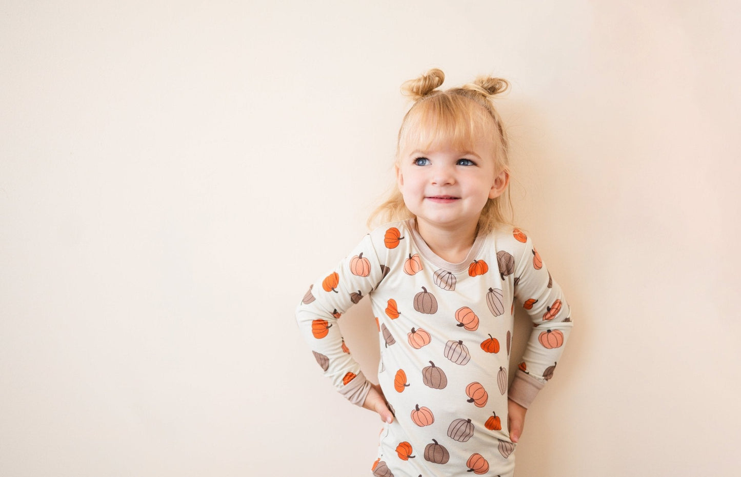 PREORDER - Pumpkins Beige (Long Sleeve PJ)