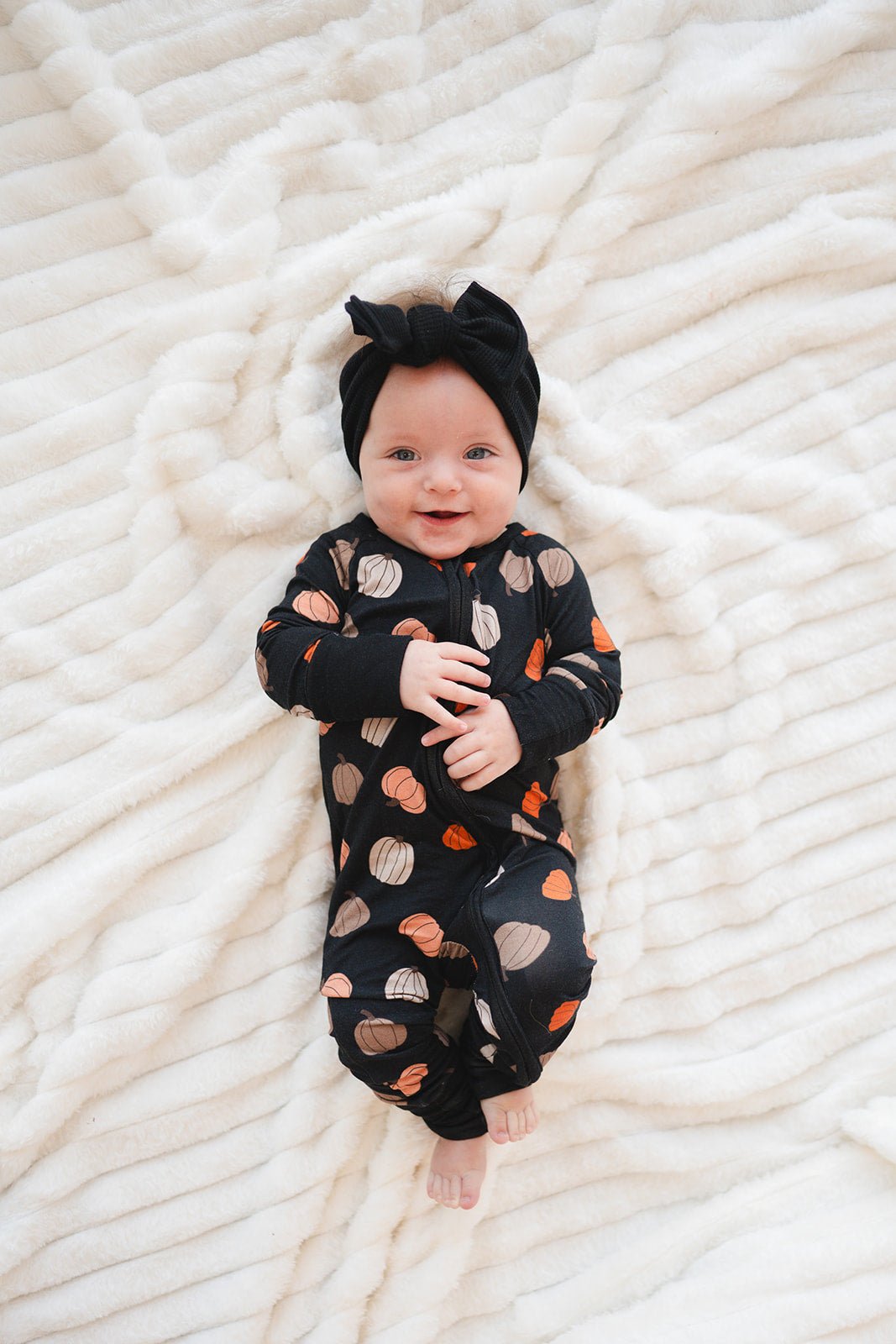 Pumpkins Black (Convertible Zip Footies)