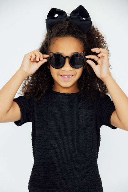 Black Scrunchy Pocket Tee