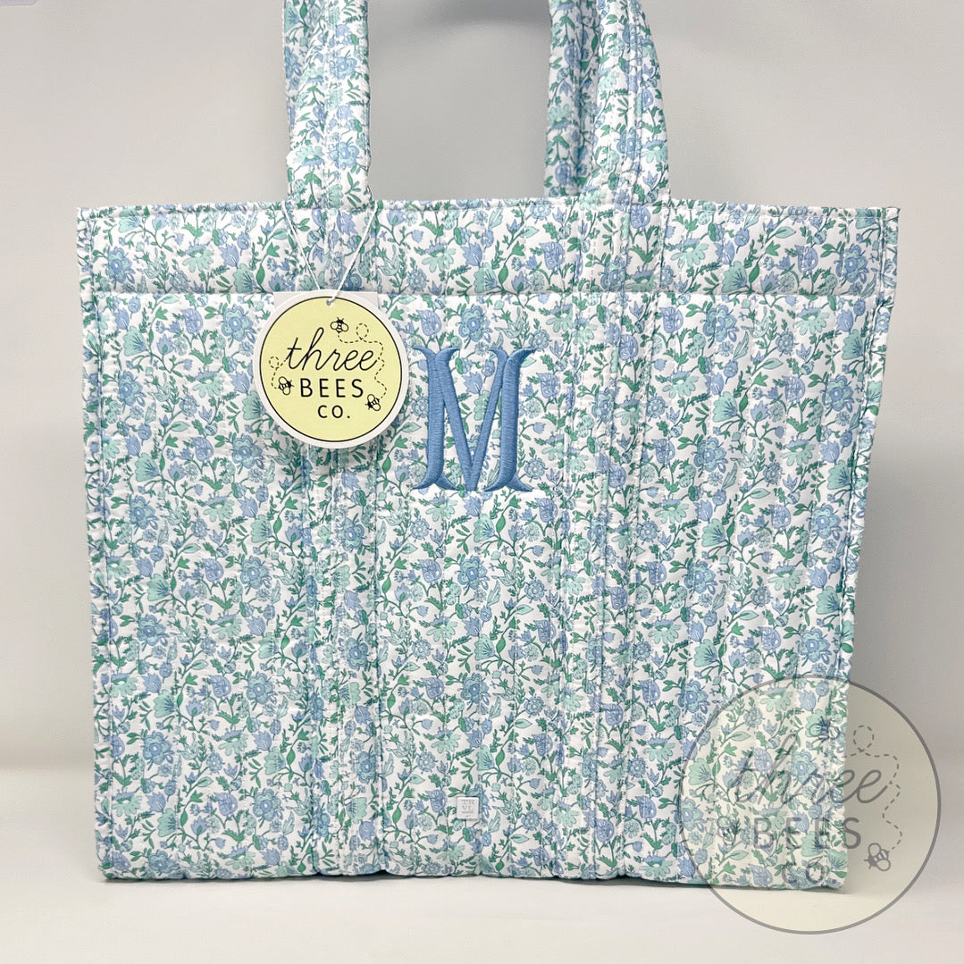 go travel tote bag TRVL Quilted Go Go Tote in Hamptons Floral