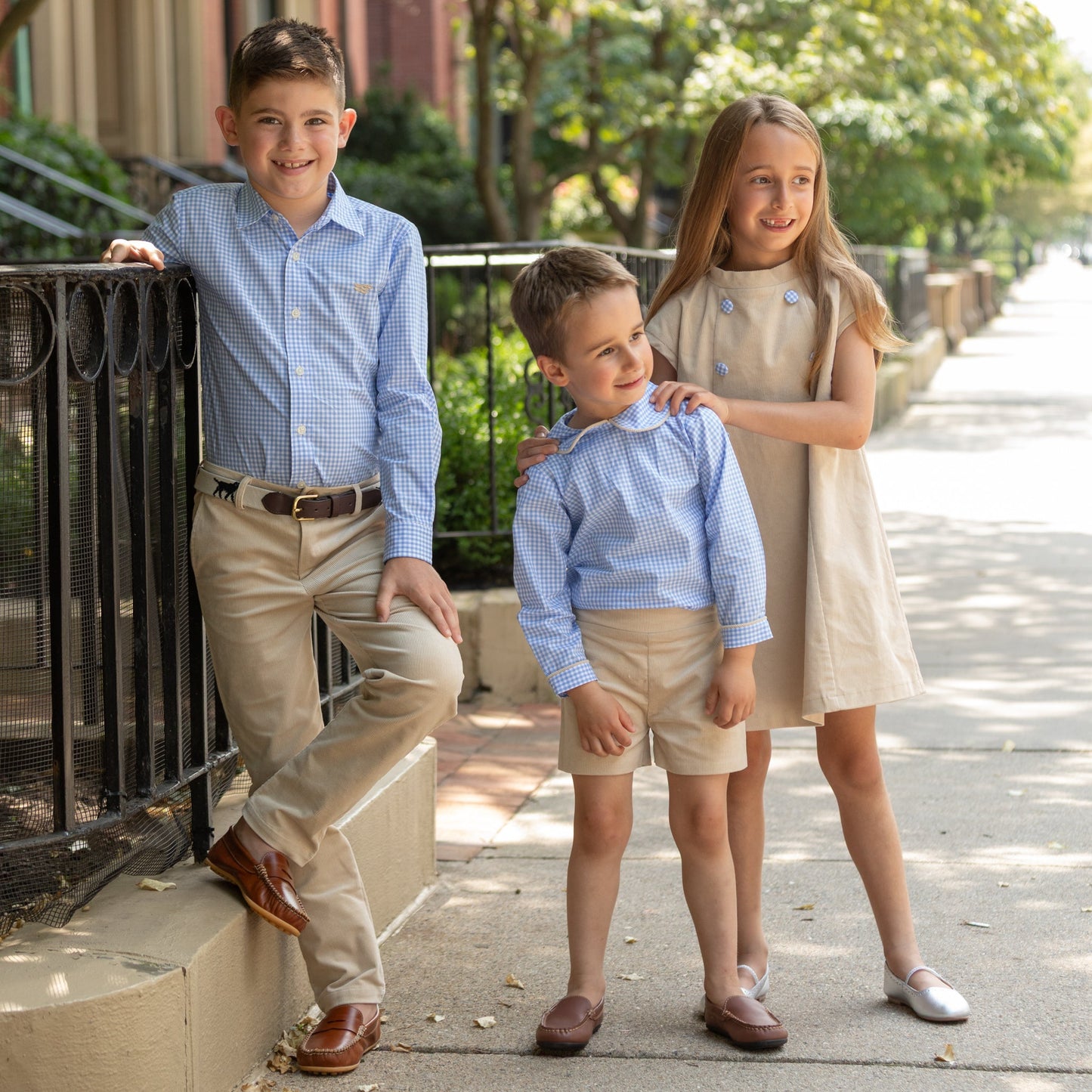 Robert Shorts in King's Way Khaki Corduroy