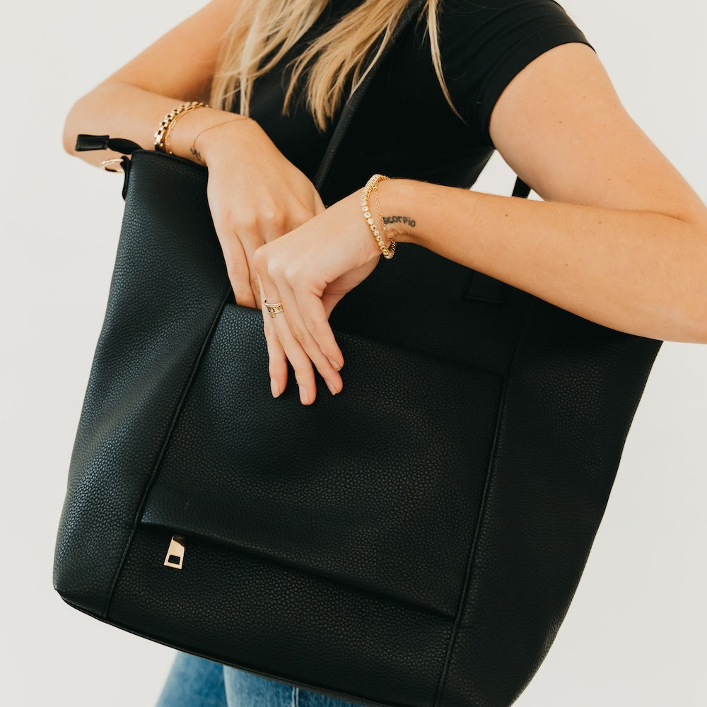 Courtney Checkered Tote