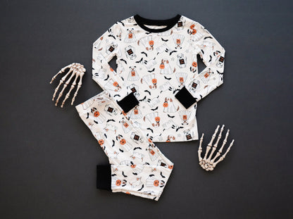 Howl-O-Ween Pups (Convertible Zip Footies)