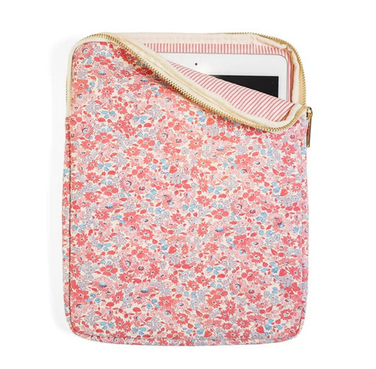 TRVL Tablet Case